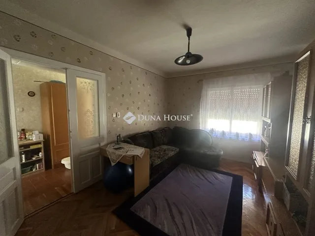 Eladó ház Máriakéménd 246 nm