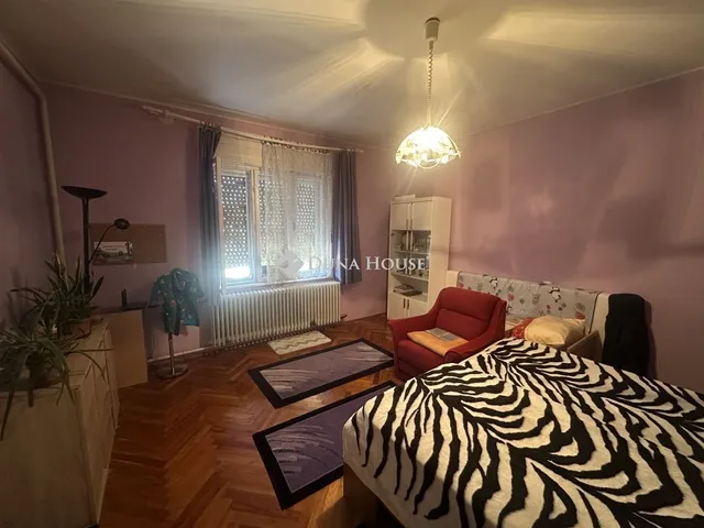 Eladó ház Máriakéménd 246 nm