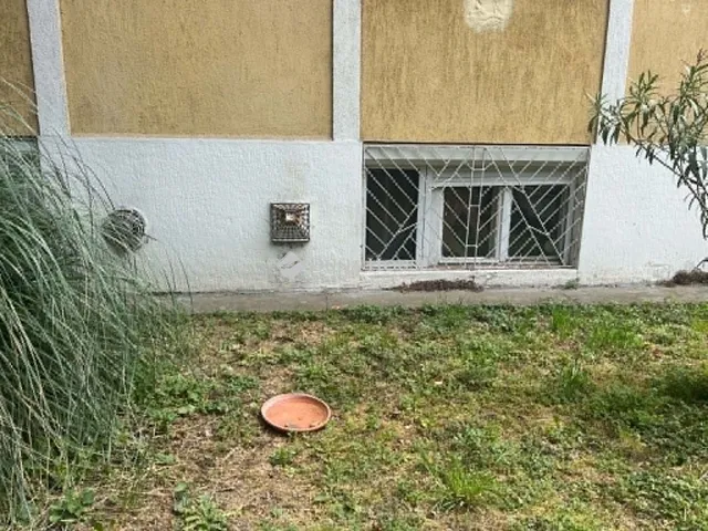 Eladó lakás Pécs, Egyetemváros 29 nm