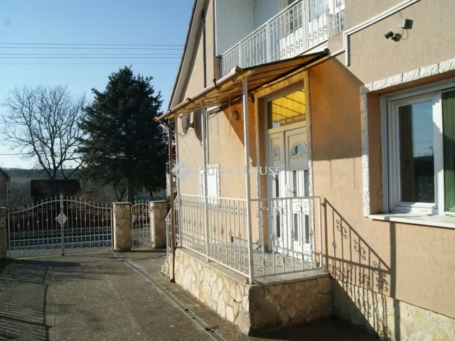 Eladó ház Boldogasszonyfa 120 nm