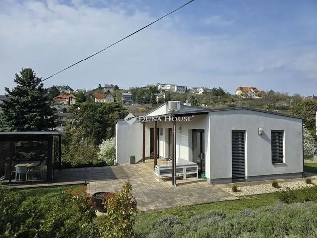 Eladó ház Pécs, Mecsekoldal 174 nm