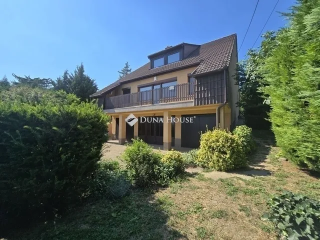 Eladó ház Pécs, Egyetemváros 165 nm