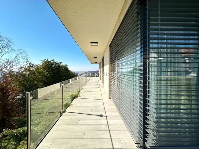 Eladó ház Pécs, Mecsekoldal 223 nm