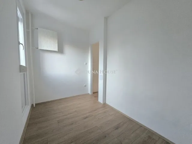 Eladó lakás Pécs, Kertváros 47 nm