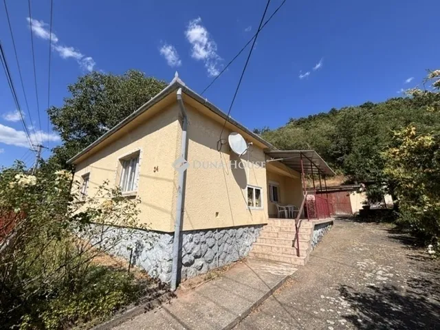 Eladó ház Pécs, Patacs 75 nm