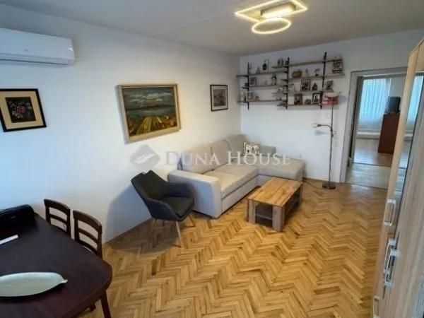 Eladó lakás Pécs, Kertváros 50 nm