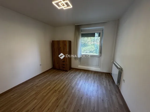 Eladó lakás Pécs, Kertváros 50 nm