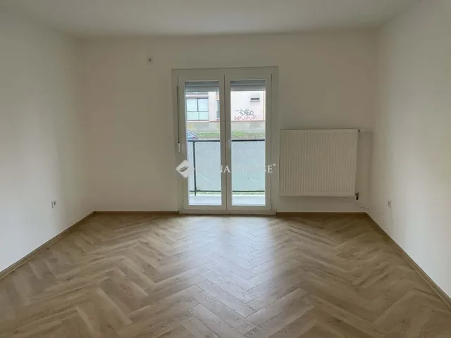 Eladó lakás Pécs, Uránváros 54 nm