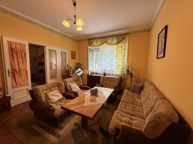 Eladó ház Pécs, Kertváros 121 nm