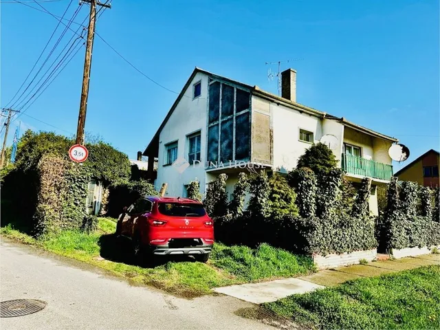 Eladó ház Bár 153 nm
