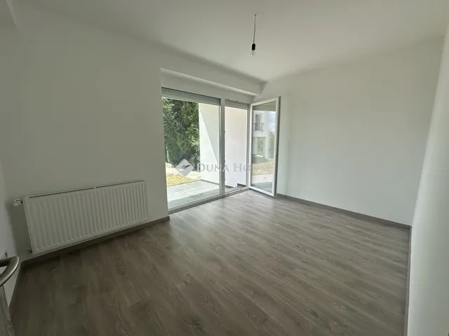 Eladó lakás Pécs, Kertváros 134 nm
