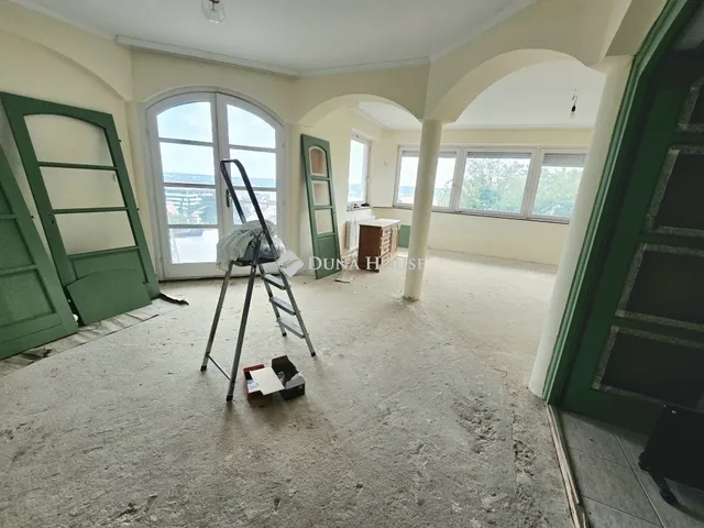 Eladó ház Pécs, Mecsekoldal 350 nm