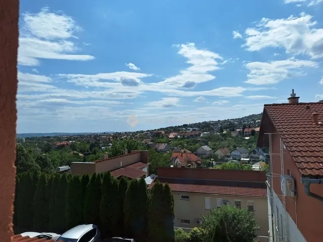 Eladó lakás Pécs, Rigóder 70 nm
