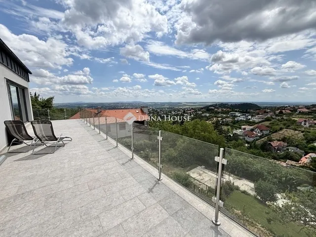 Eladó lakás Pécs 127 nm
