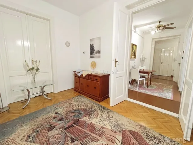 Eladó lakás Pécs, Belváros 108 nm