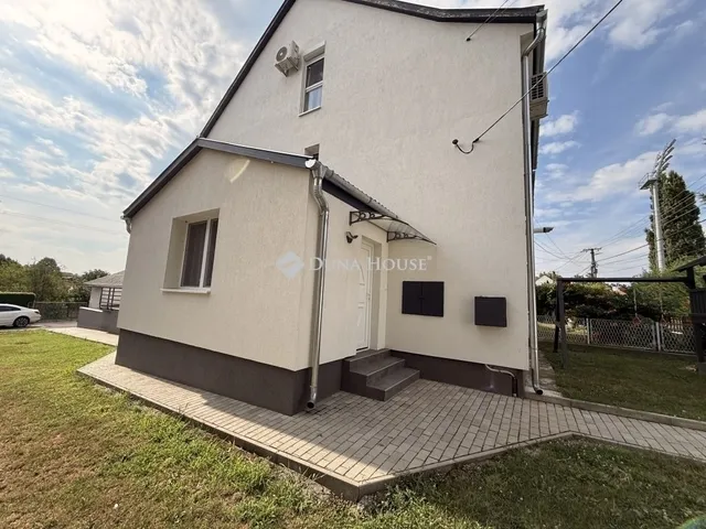 Eladó ház Kozármisleny 139 nm