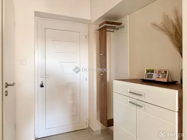 Eladó lakás Kozármisleny 74 nm