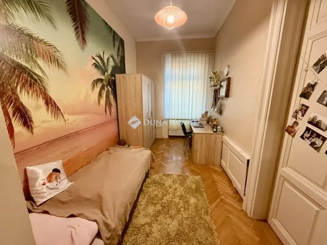 Eladó lakás Pécs, Egyetemváros 69 nm