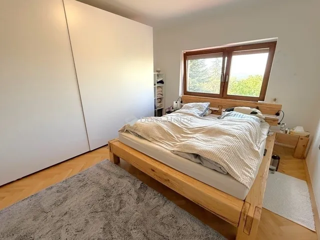 Eladó ház Pécs, Mecsekoldal 246 nm