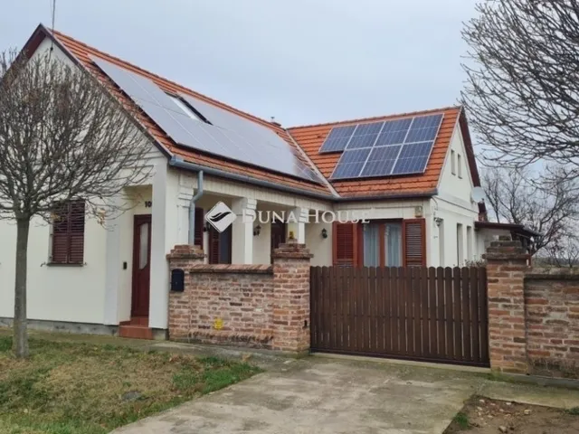 Eladó ház Palkonya 160 nm