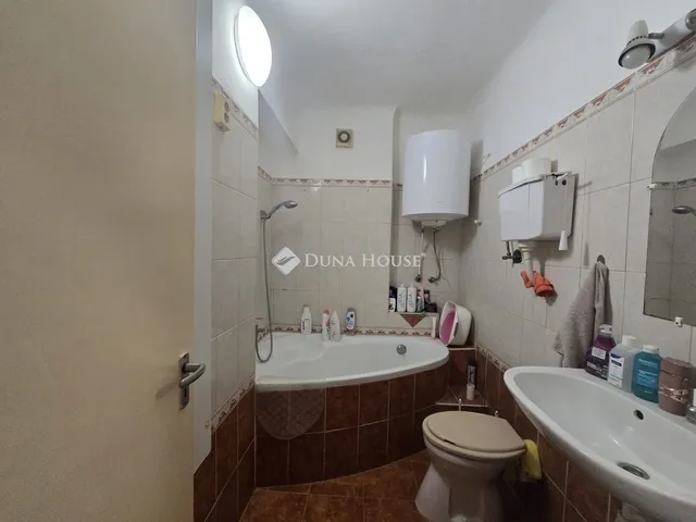Eladó ház Pécs, Rigóder 51 nm