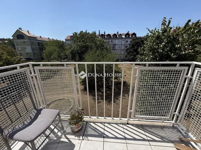 Eladó lakás Pécs 36 nm