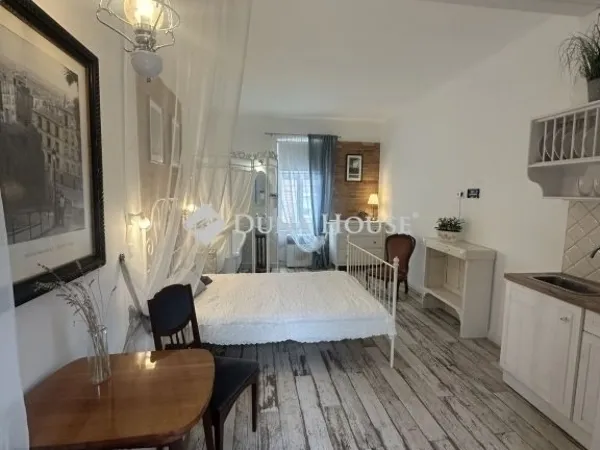 Eladó lakás Pécs, Belváros 85 nm