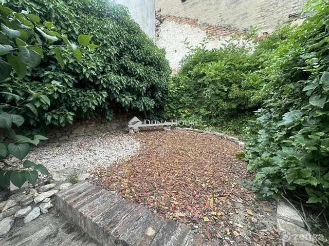 Eladó lakás Pécs, Belváros 85 nm