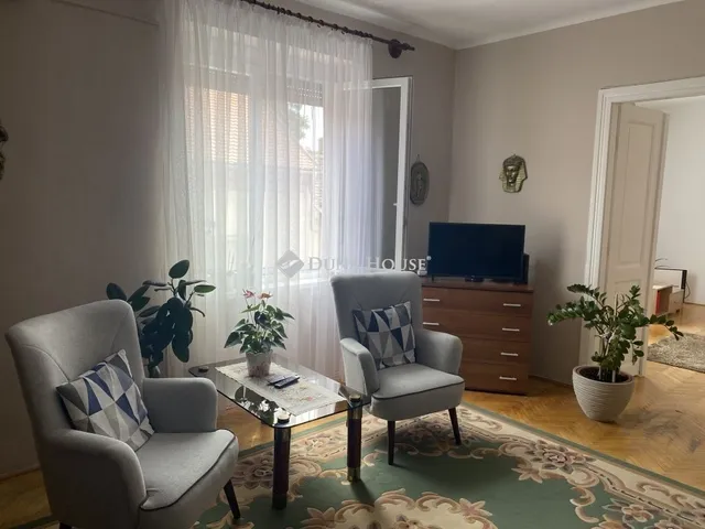 Eladó lakás Pécs 61 nm