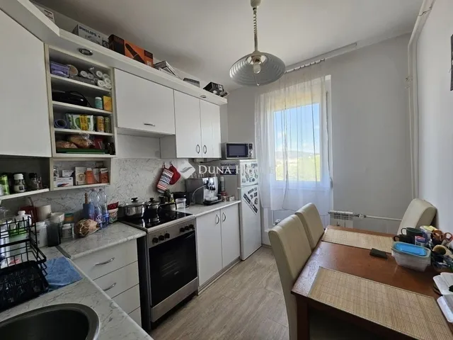 Eladó lakás Pécs, Kertváros 59 nm