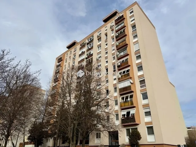 Eladó lakás Pécs, Kertváros 39 nm