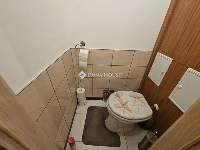 Eladó lakás Pécs, Kertváros 59 nm