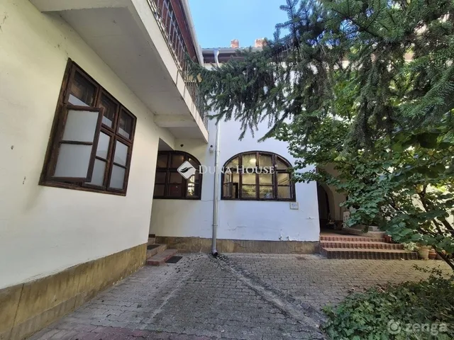 Eladó lakás Pécs, Belváros 74 nm