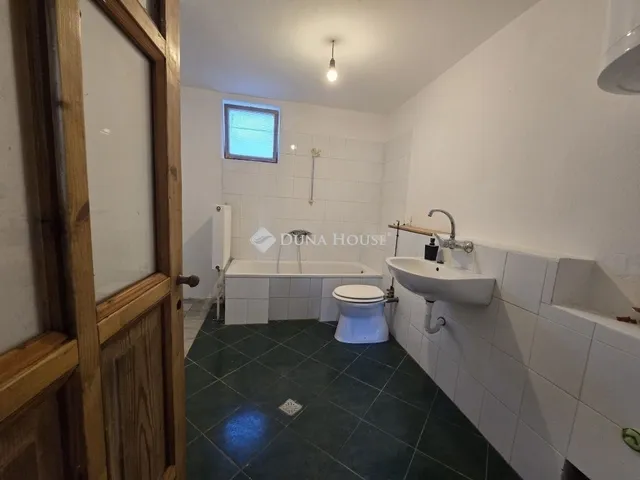 Eladó ház Pécs, Tettye 120 nm