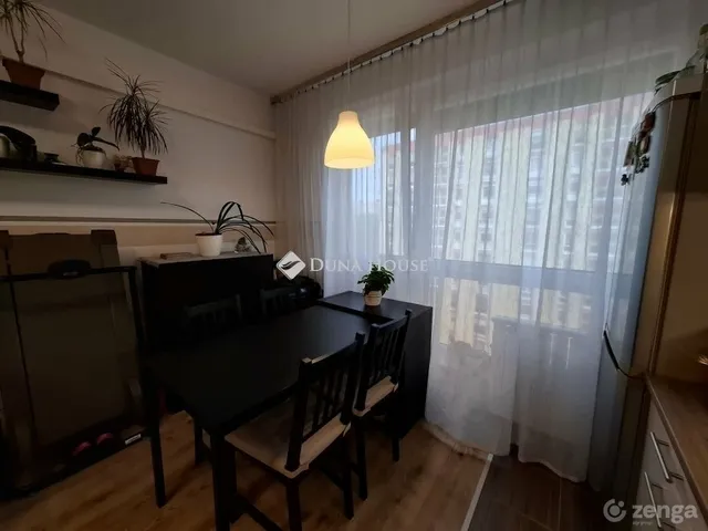Eladó lakás Pécs, Kertváros 39 nm