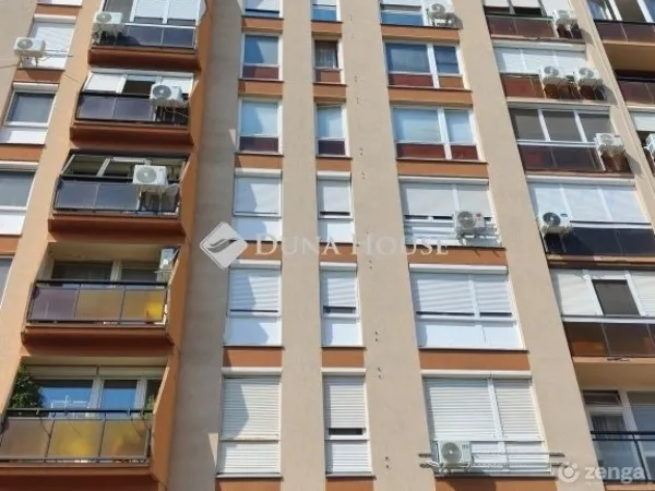 Eladó lakás Pécs, Kertváros 39 nm