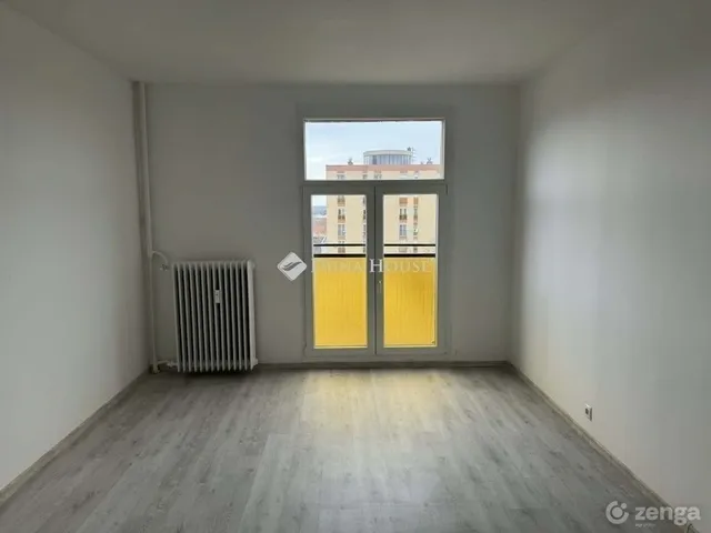 Eladó lakás Pécs, Uránváros 46 nm