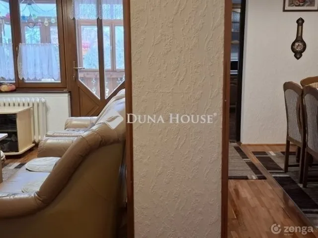 Eladó ház Pécs, Kertváros 200 nm