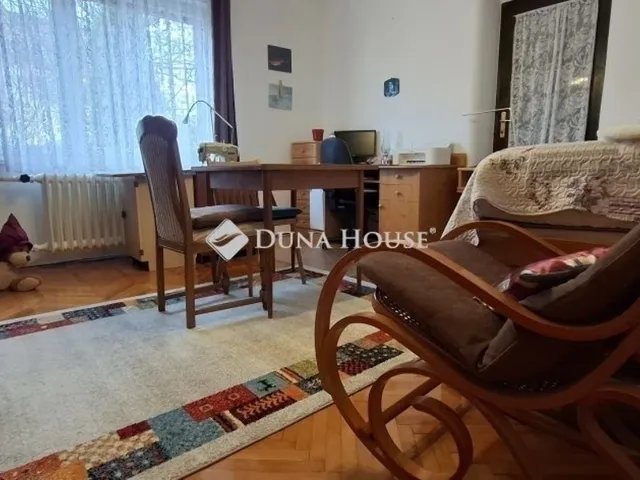 Eladó ház Pécs, Kertváros 200 nm