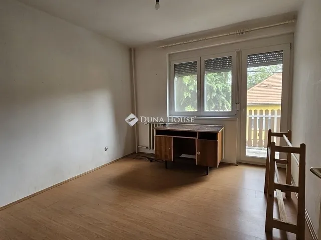 Eladó ház Pécs, Rigóder 208 nm