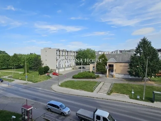Eladó lakás Pécs, Kertváros 50 nm