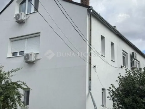 Eladó lakás Pécs 105 nm