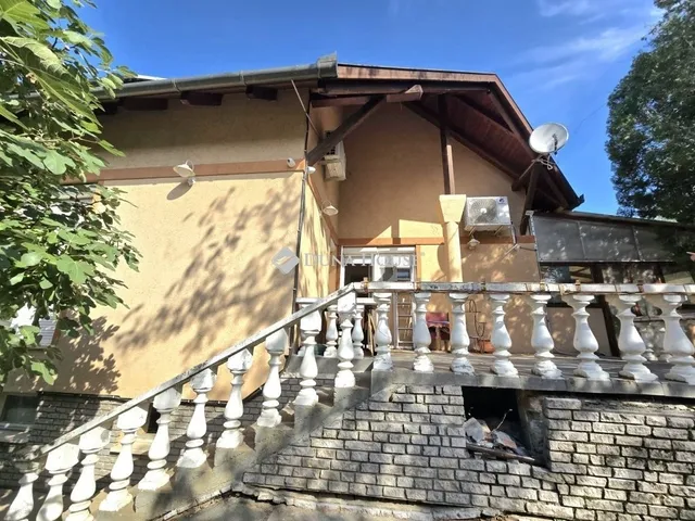 Eladó ház Pécs 150 nm
