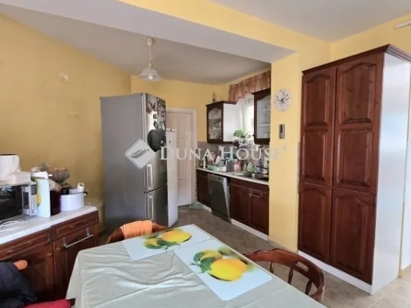 Eladó ház Pécs 150 nm