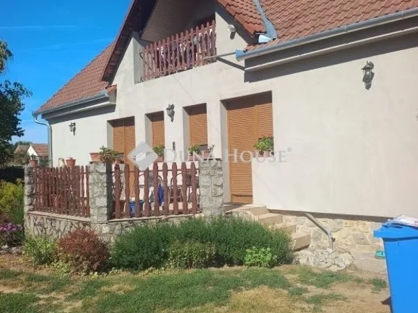 Eladó ház Bicsérd 152 nm