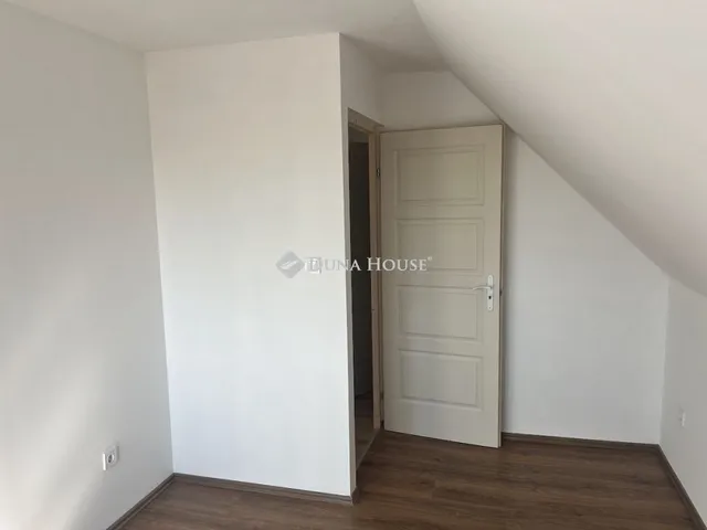 Eladó ház Pécs, Újhegy 114 nm