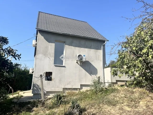 Eladó ház Pécs, Újhegy 114 nm