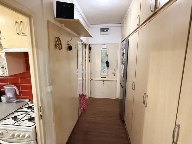 Eladó lakás Pécs, Uránváros 60 nm