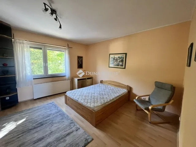 Eladó lakás Pécs, Belváros 71 nm