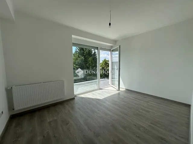 Eladó lakás Pécs, Kertváros 125 nm